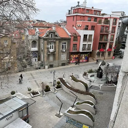 Appartement Two-bedroom In The Heart Of Burgas, Bogoridi Street Burgas